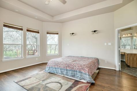 430 Indian Hills Trail Kyle TX 78640