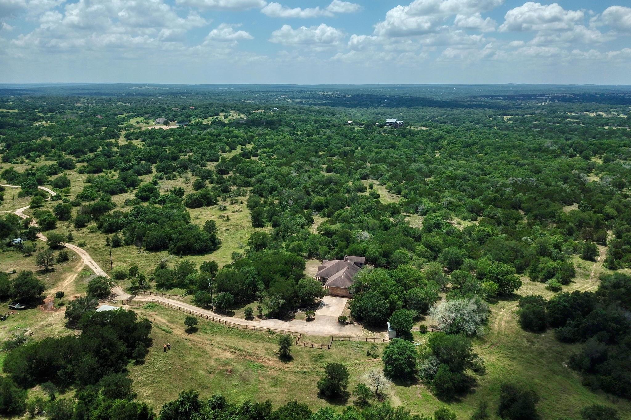 430 Indian Hills Trail Kyle TX 78640