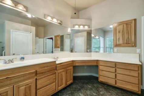 430 Indian Hills Trail Kyle TX 78640