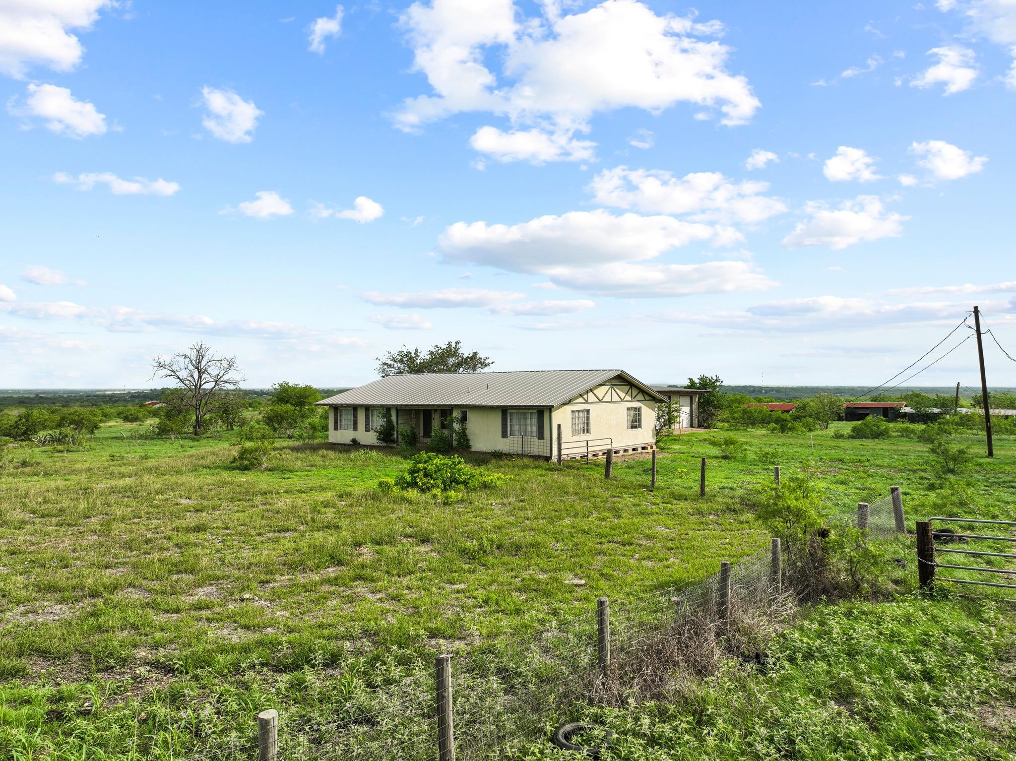 14104 Hokanson Road Del Valle TX 78617