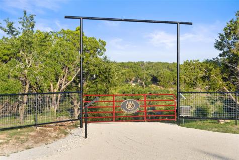 830 Ulrich Road Johnson City TX 78636