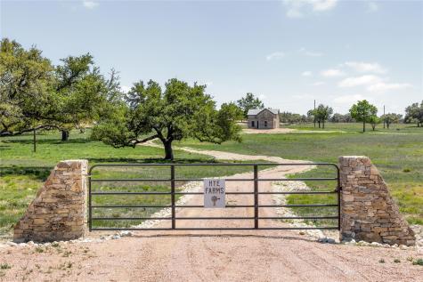 9695 W Us 290 Highway Hye TX 78635