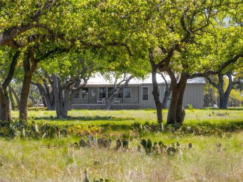 9695 W Us 290 Highway Hye TX 78635