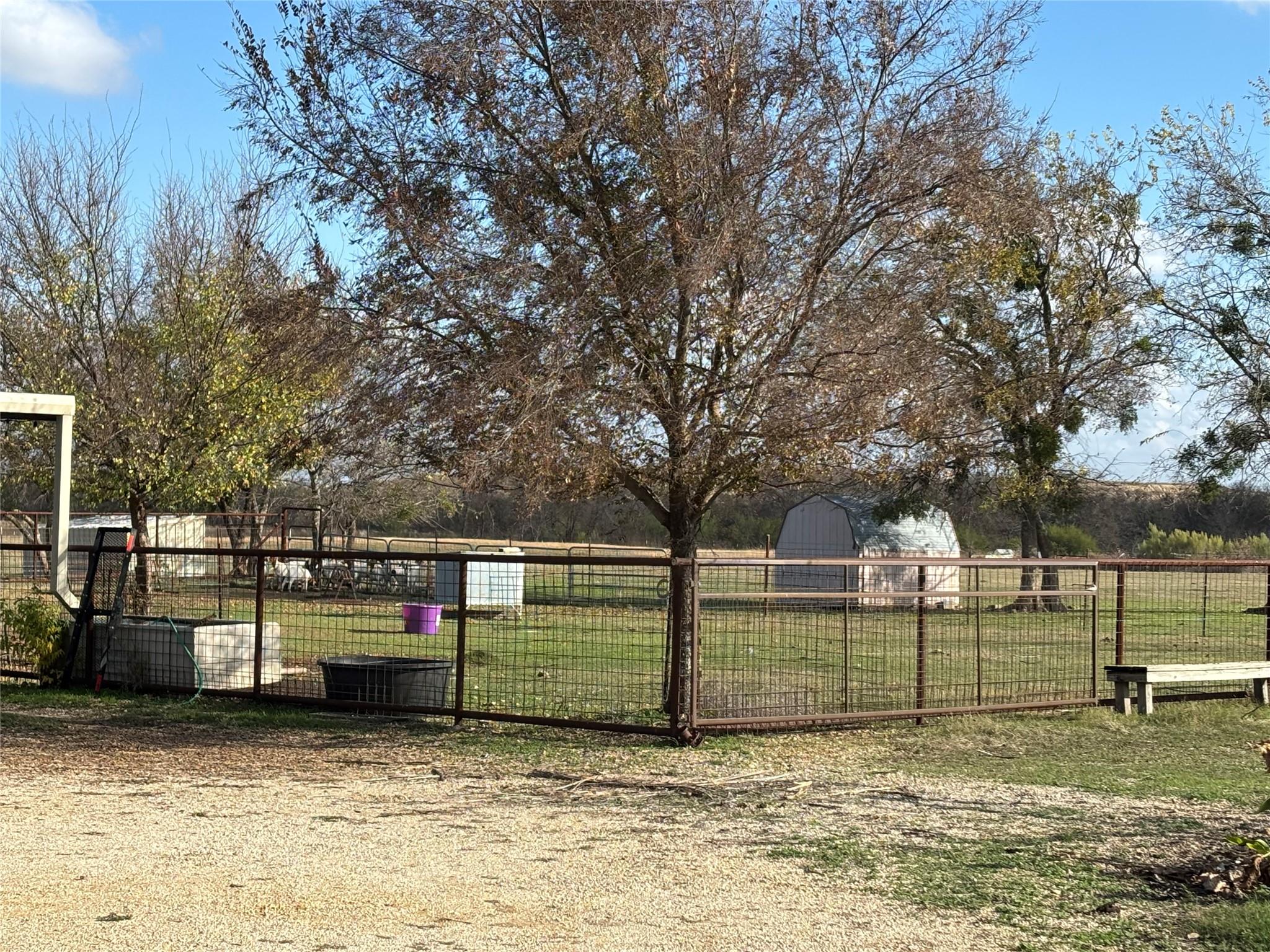 2401 County Road 130 Hutto TX 78634