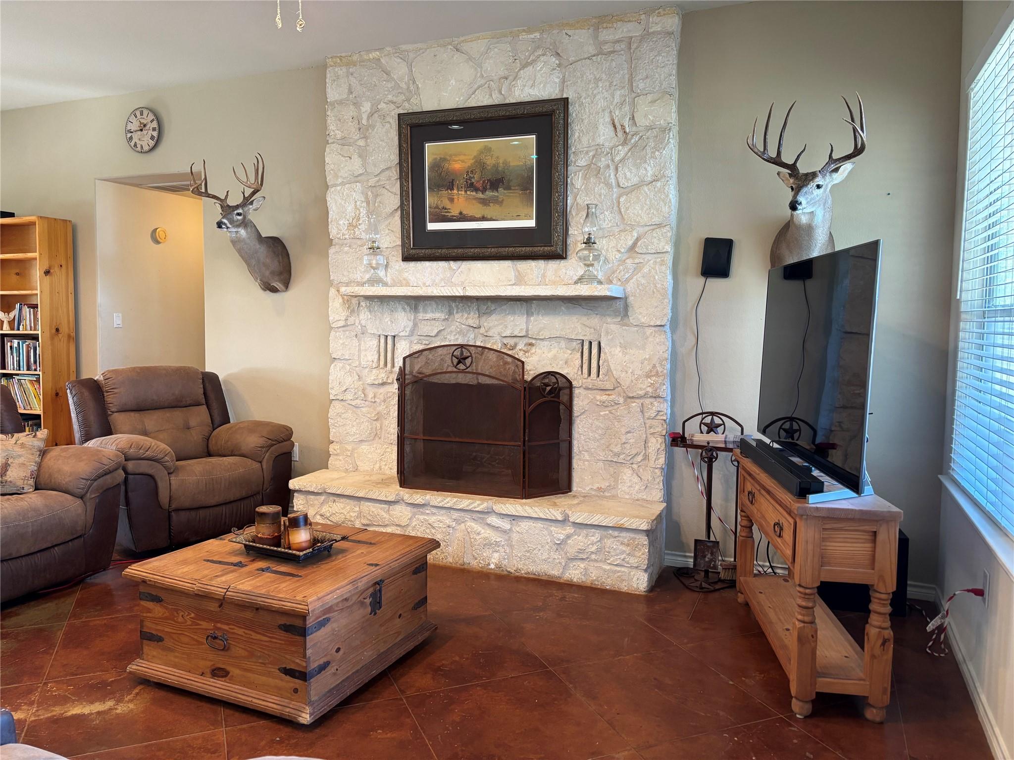 2401 County Road 130 Hutto TX 78634
