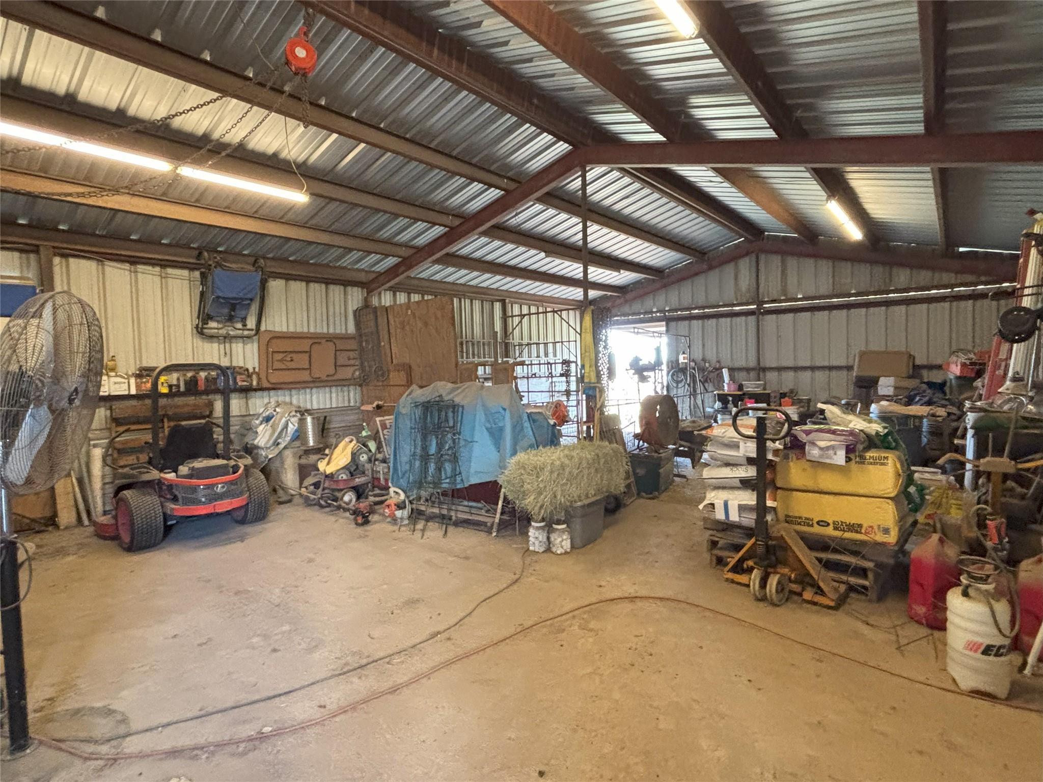 2401 County Road 130 Hutto TX 78634