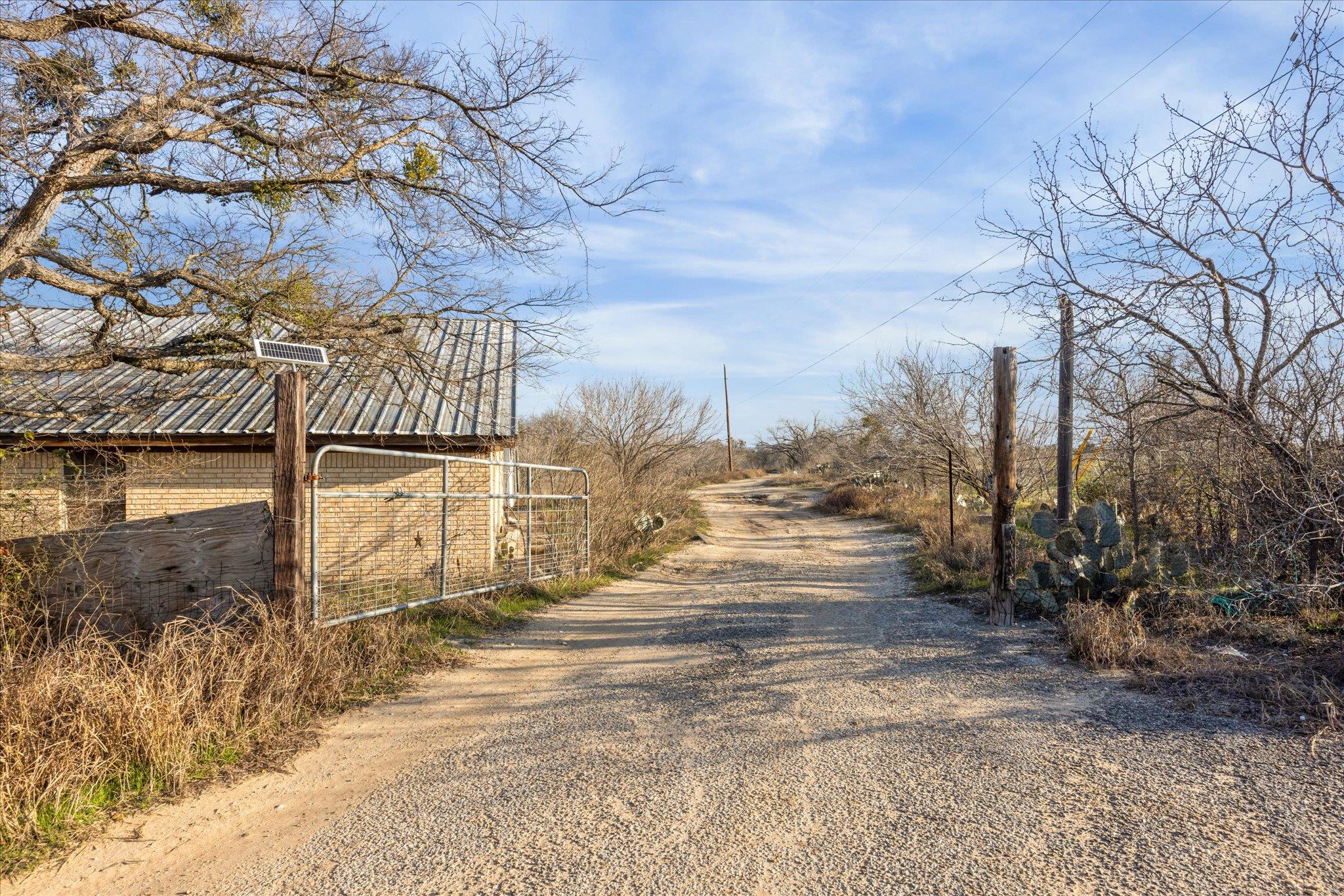 4975 E Highway 71 Highway E Del Valle TX 78617