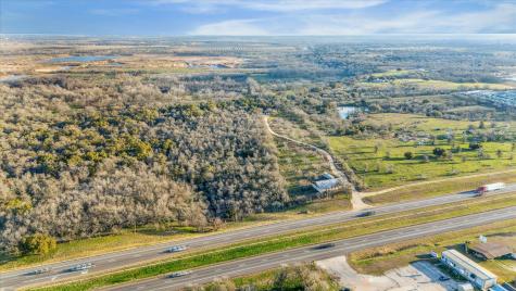 4975 E Highway 71 Highway E Del Valle TX 78617