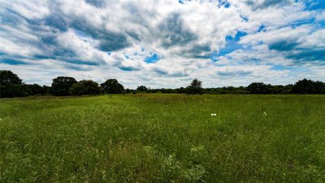 Esmt County Road 302 Rockdale TX 78947