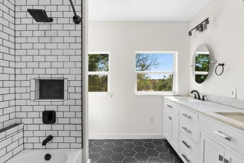 1501 Beaver Lane Florence TX 76527