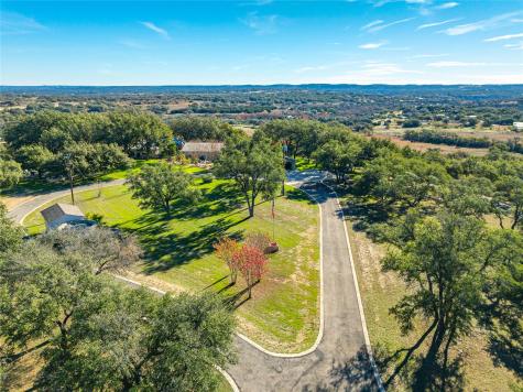 2910 Fall Creek Road Spicewood TX 78669