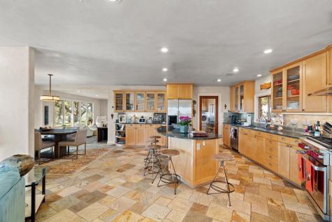2910 Fall Creek Road Spicewood TX 78669