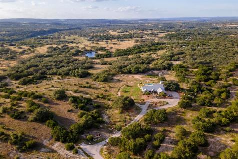 23924 Milestone Road Spicewood TX 78669