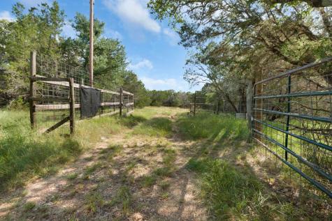 1595 Skyridge Road Lampasas TX 76550