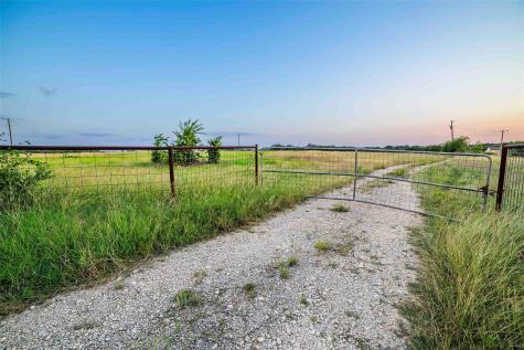 12175 N Us Highway 183 Florence TX 76527