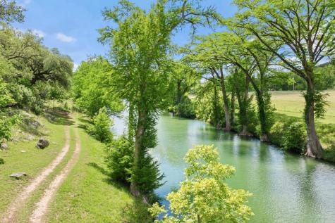 5055 Wayside Drive Wimberley TX 78676