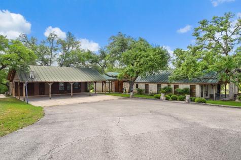 5055 Wayside Drive Wimberley TX 78676