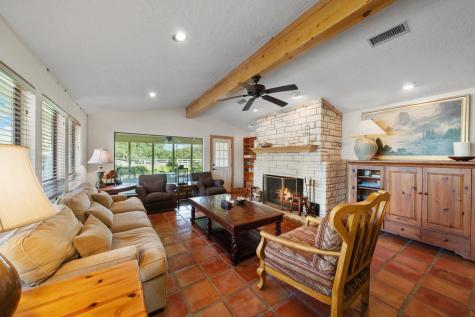 5055 Wayside Drive Wimberley TX 78676