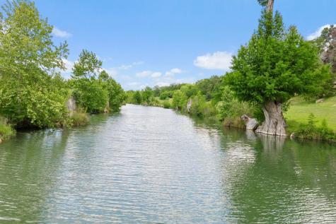 5055 Wayside Drive Wimberley TX 78676