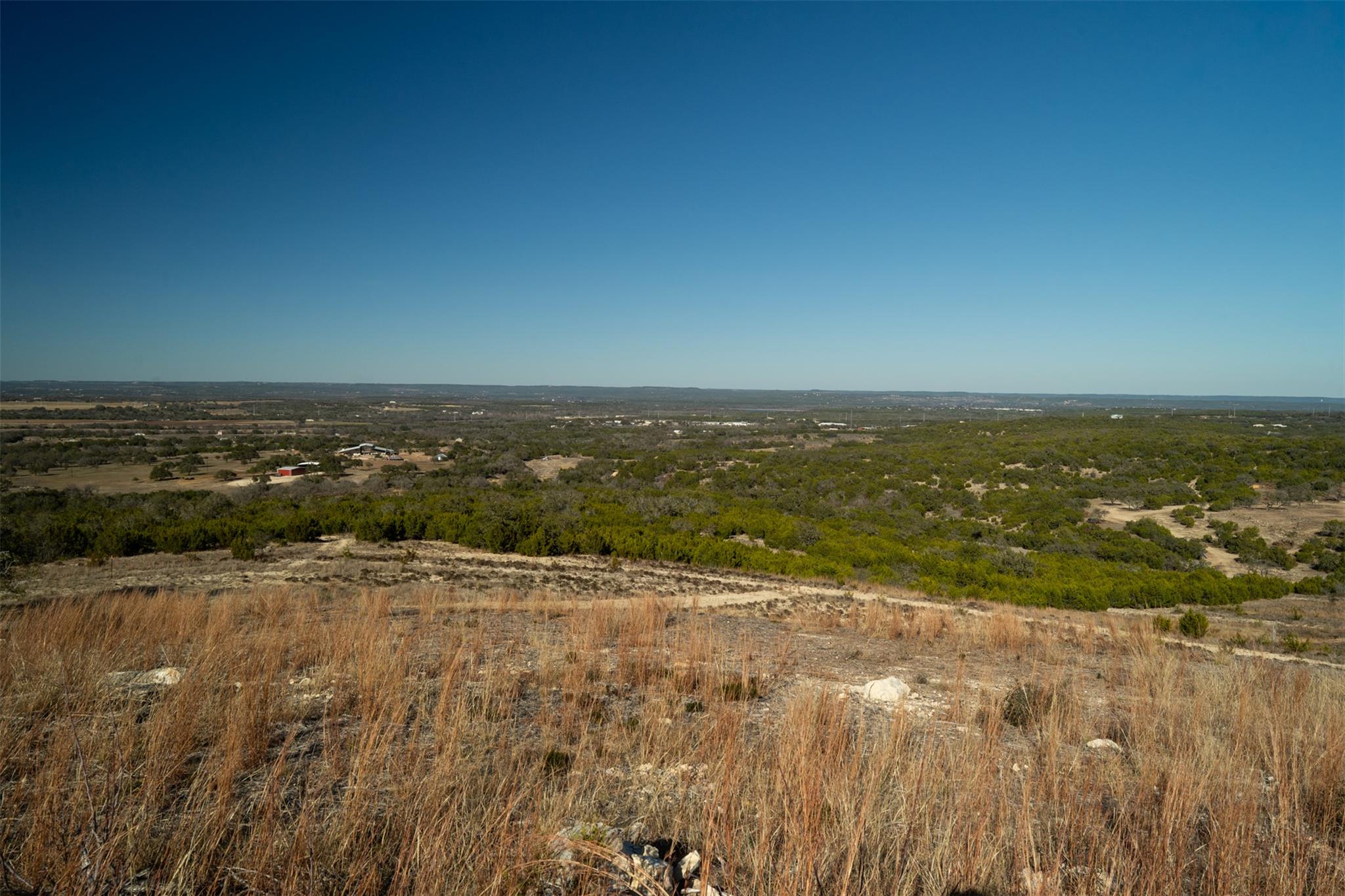 2530 County Road 408 S Spicewood TX 78669