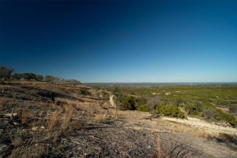 2530 County Road 408 S Spicewood TX 78669