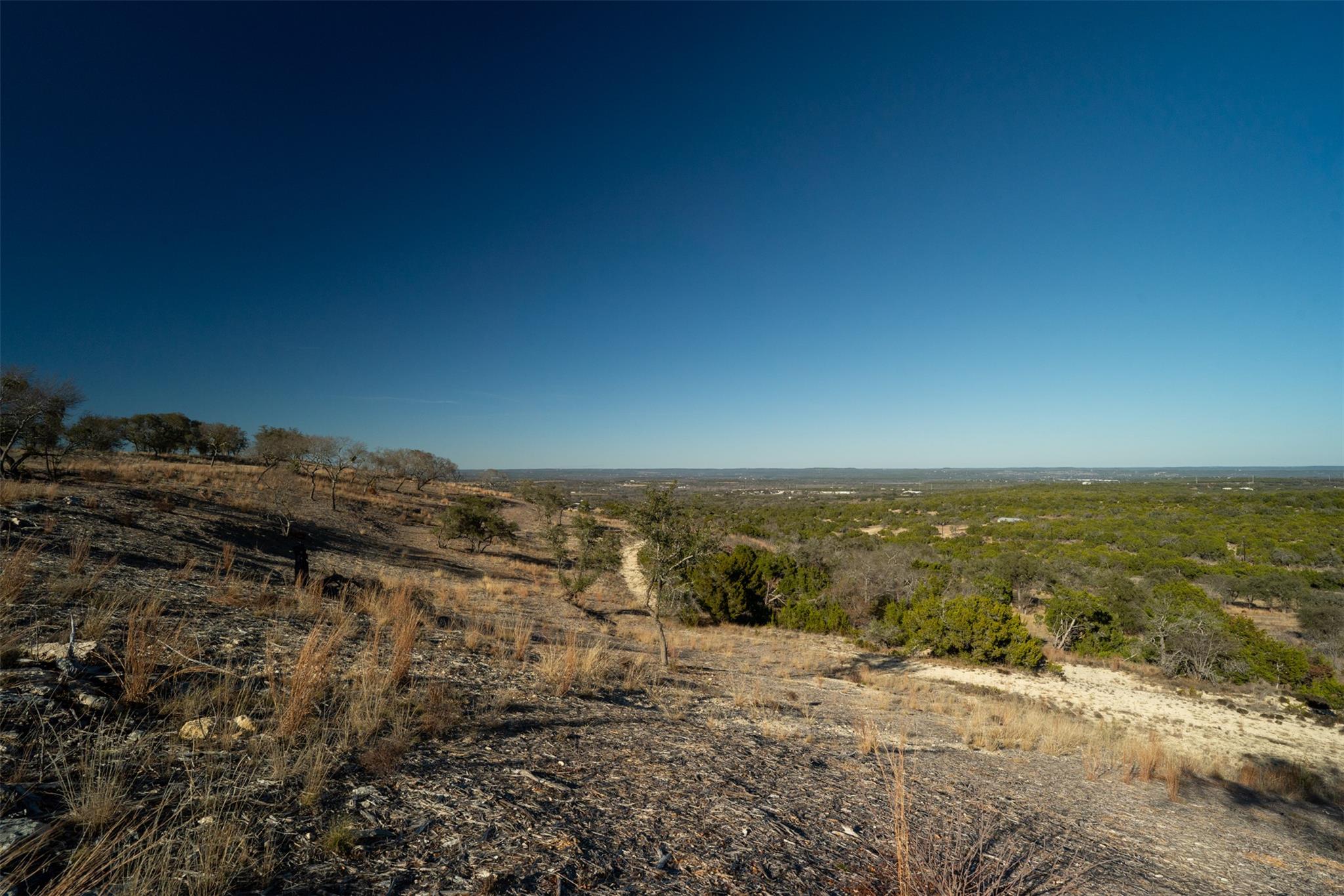 2530 County Road 408 S Spicewood TX 78669