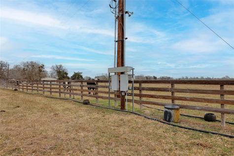 66 County Road 77d Schulenburg TX 78956