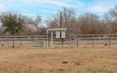 66 County Road 77d Schulenburg TX 78956