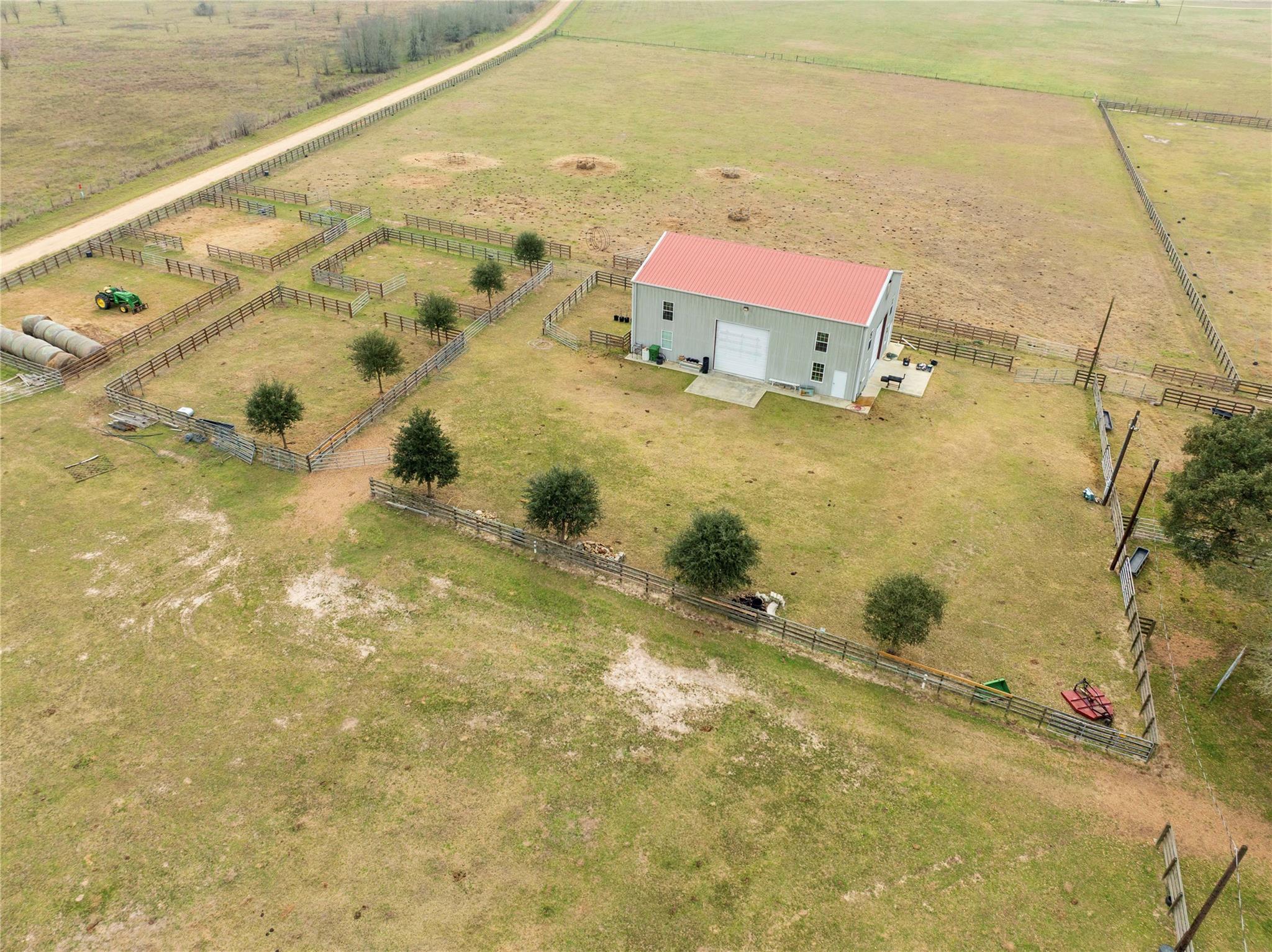 66 County Road 77d Schulenburg TX 78956