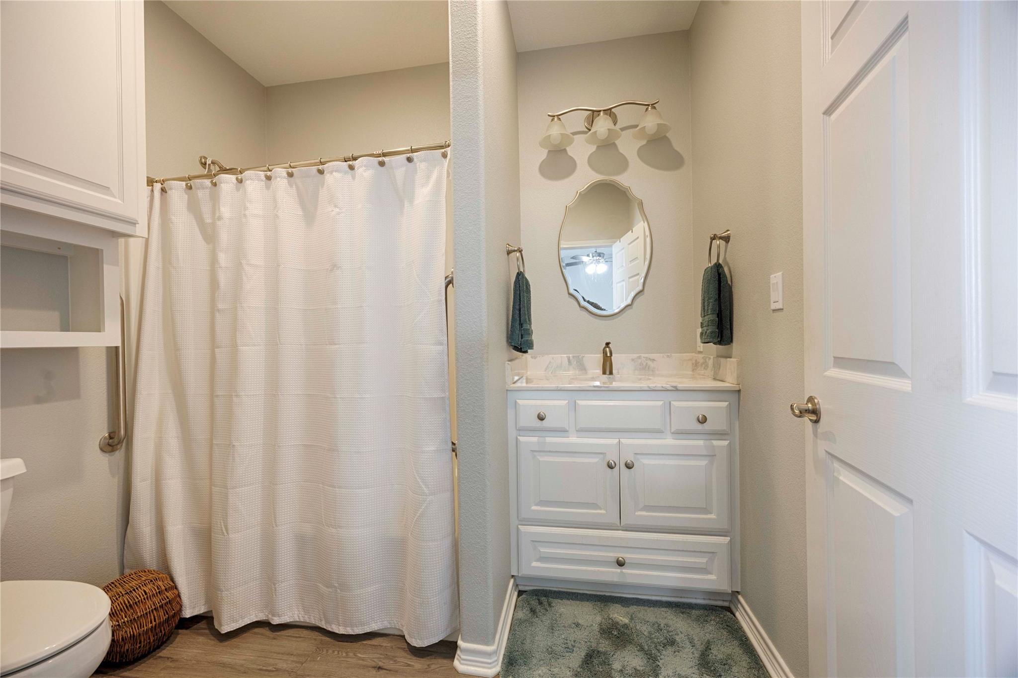 66 County Road 77d Schulenburg TX 78956