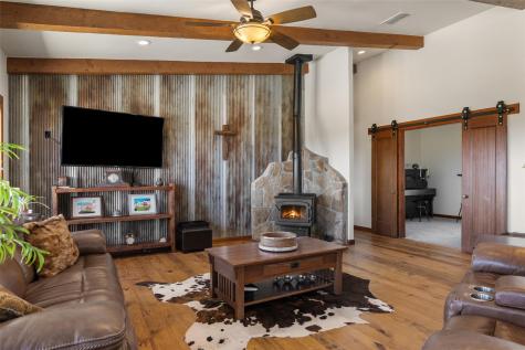 546 Lazy Oak Road Johnson City TX 78636