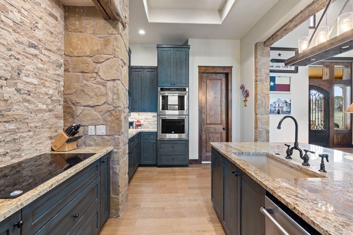 2006 County Road 112 Burnet TX 78611