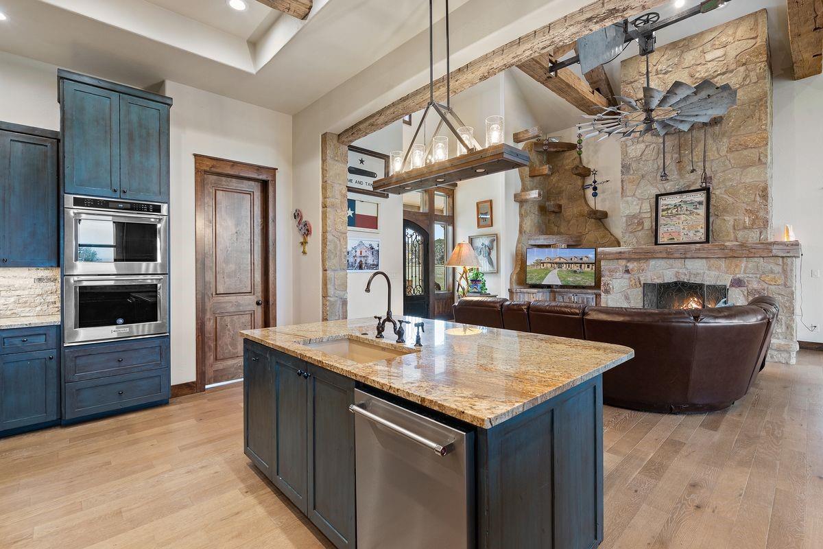 2006 County Road 112 Burnet TX 78611