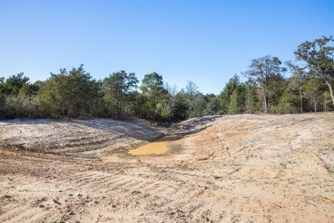 555 Altamira Lane Dale TX 78616