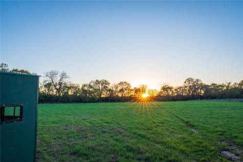1700 County Road 216 Giddings TX 78942