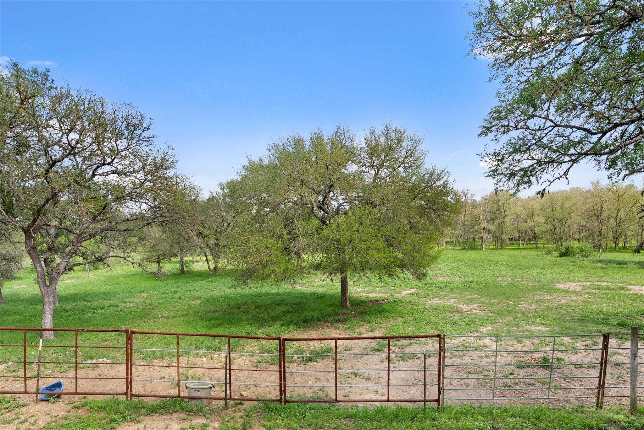 274 Old Austin Trail Elgin TX 78621