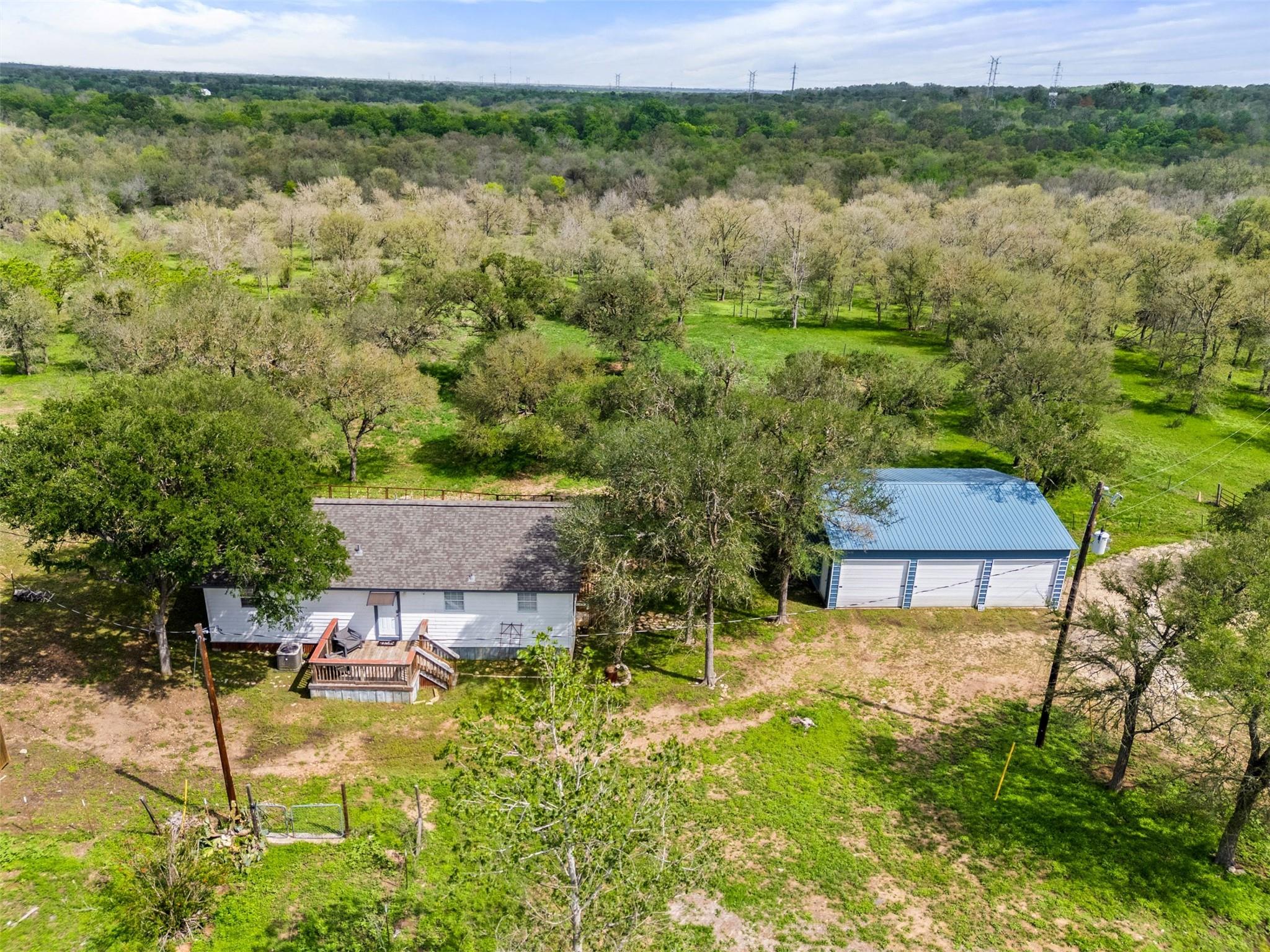 274 Old Austin Trail Elgin TX 78621