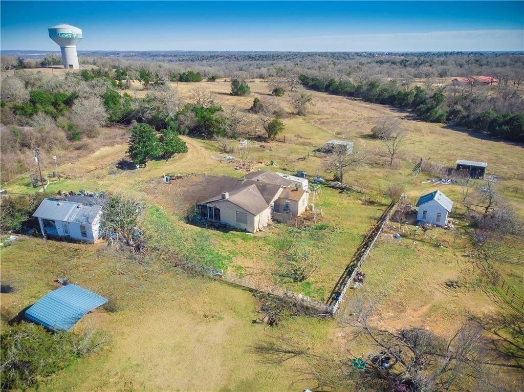 222 Pope Bend N Cedar Creek TX 78612