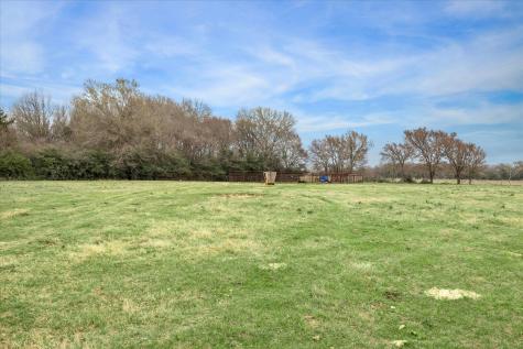 7281 County Road 358 Road Gause TX 77836