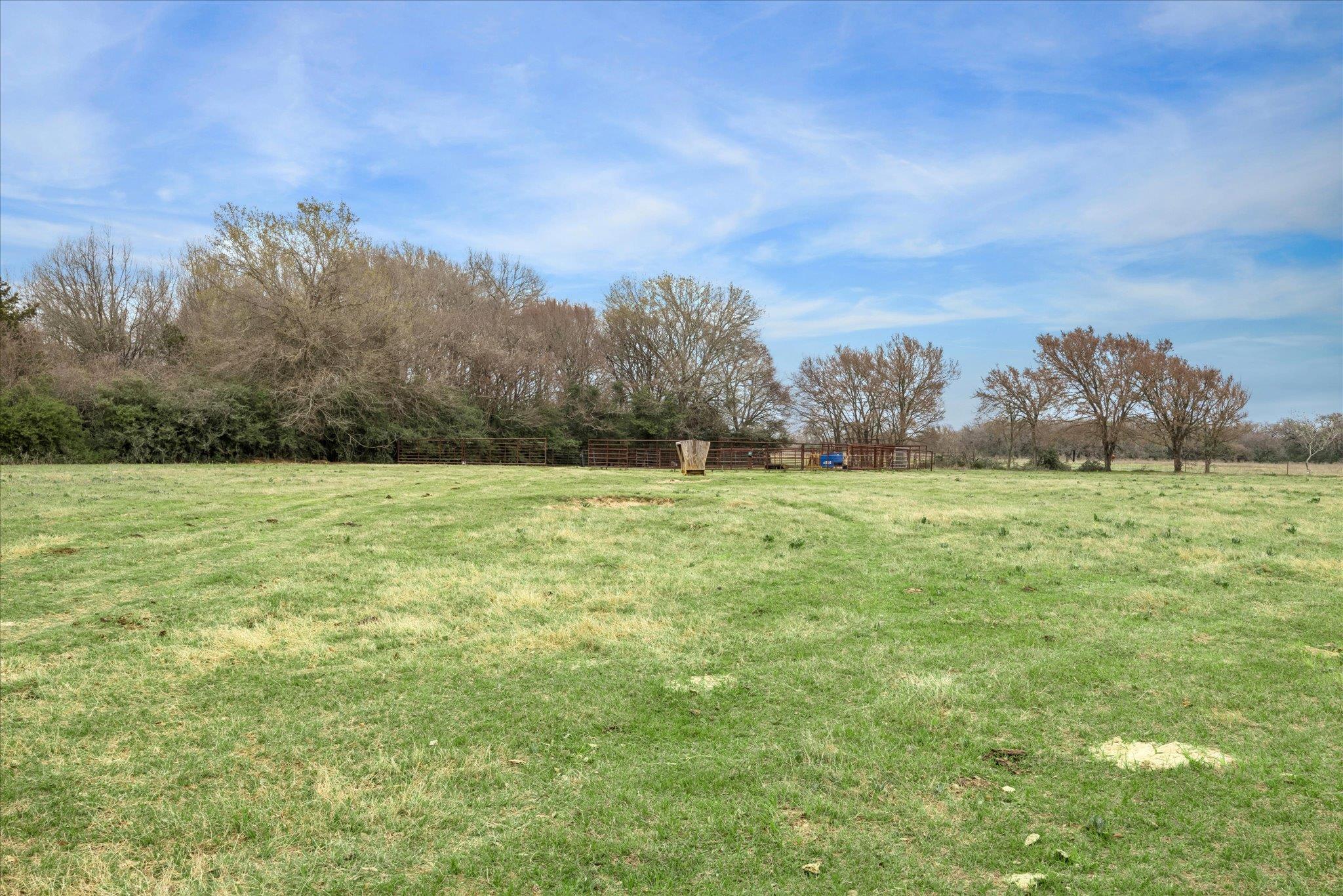 7281 County Road 358 Road Gause TX 77836
