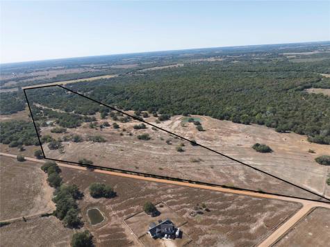 3550 County Road 387 Hallettsville TX 77964