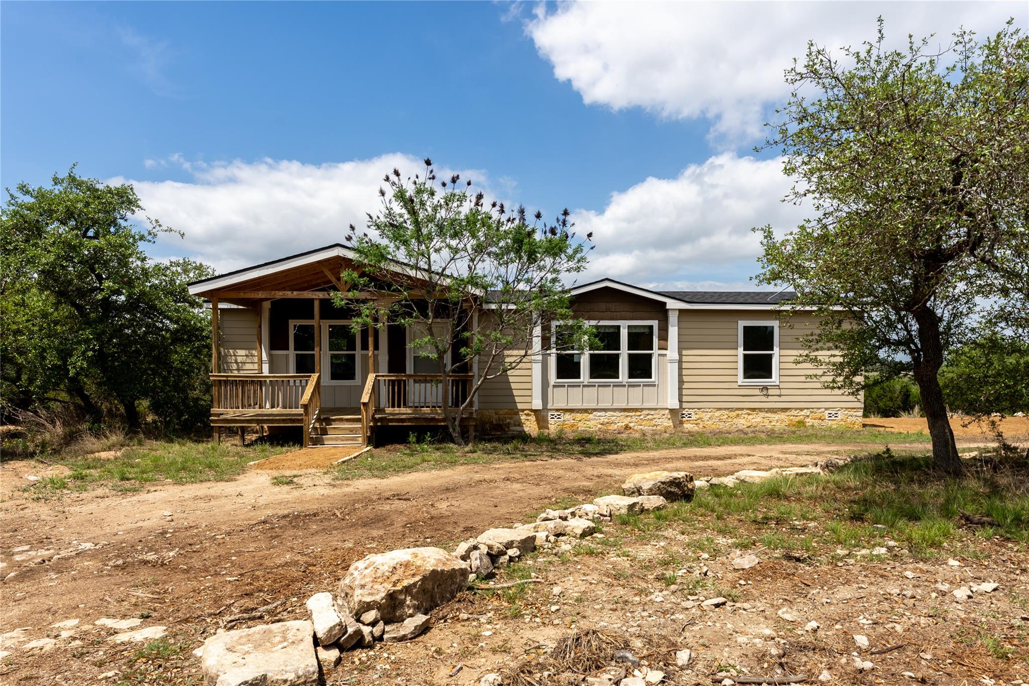 722 Wildwood Lane Johnson City TX 78636