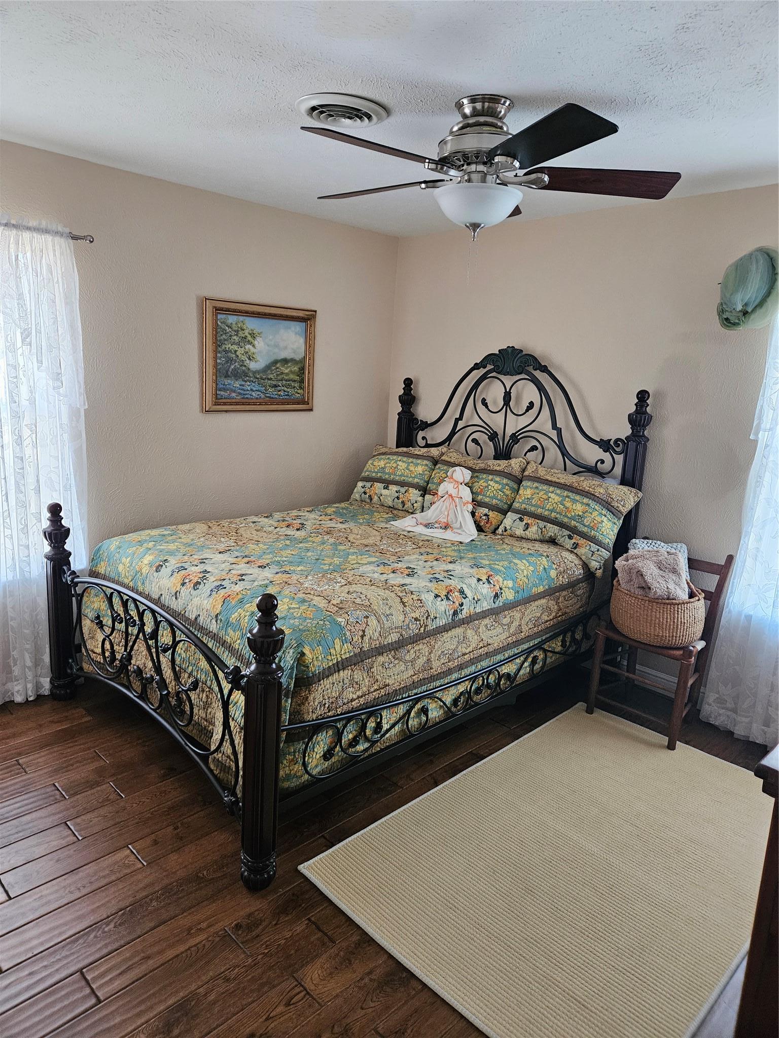 913 Cr 237 Cameron TX 76520