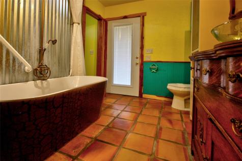 8653 N State Highway 16 Llano TX 78643