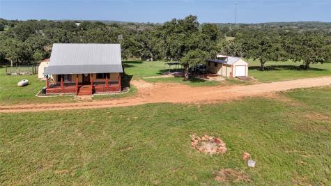 8653 N State Highway 16 Llano TX 78643