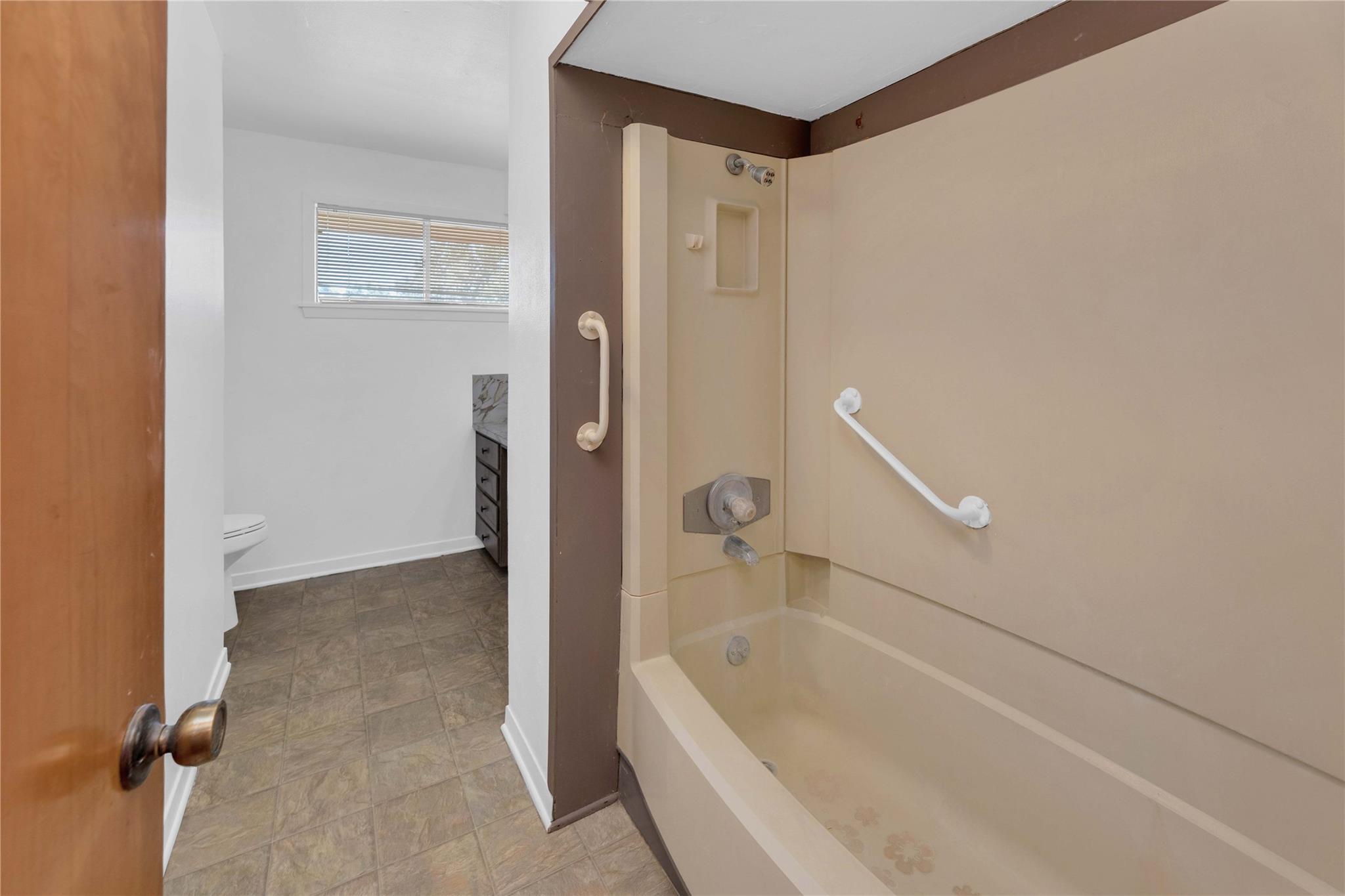 1243 North Jefferson Highway La Grange TX 78945
