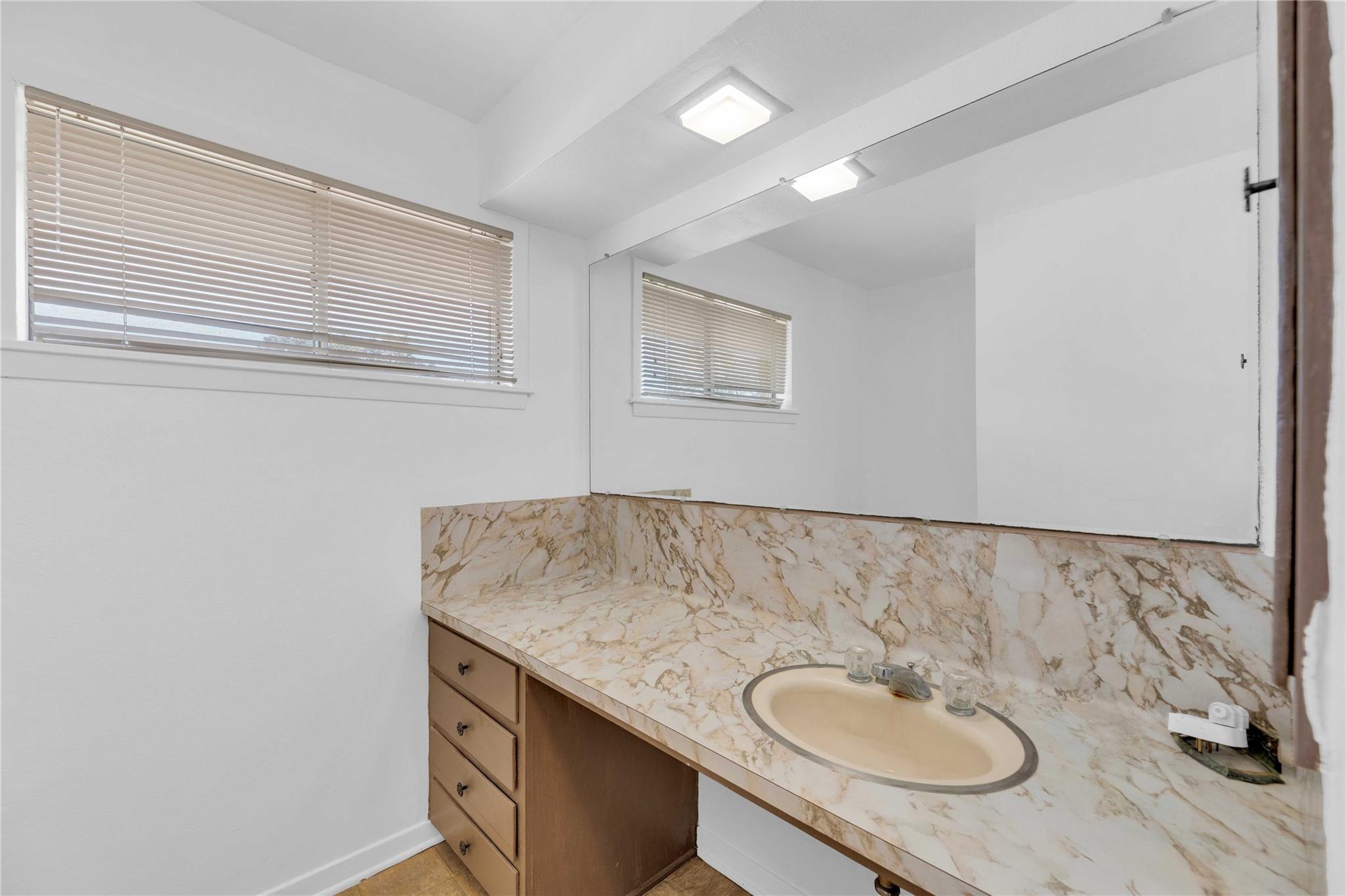 1243 North Jefferson Highway La Grange TX 78945