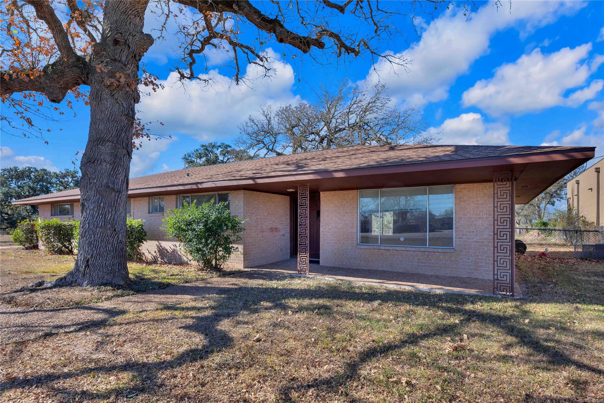 1243 North Jefferson Highway La Grange TX 78945