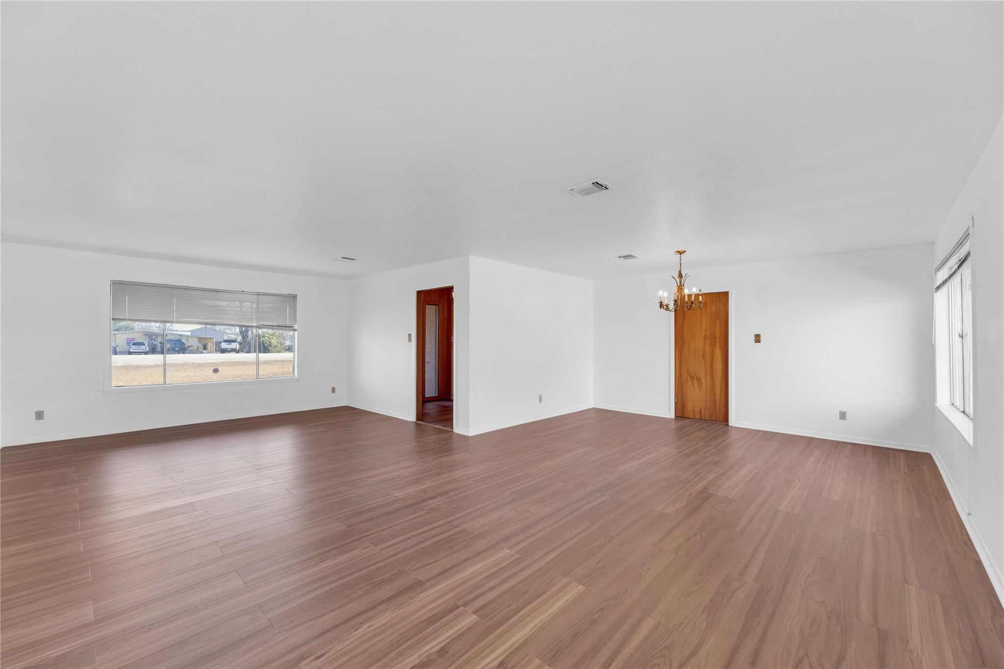 1243 North Jefferson Highway La Grange TX 78945