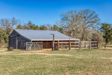 9354 Fm-2780 Burton TX 77835